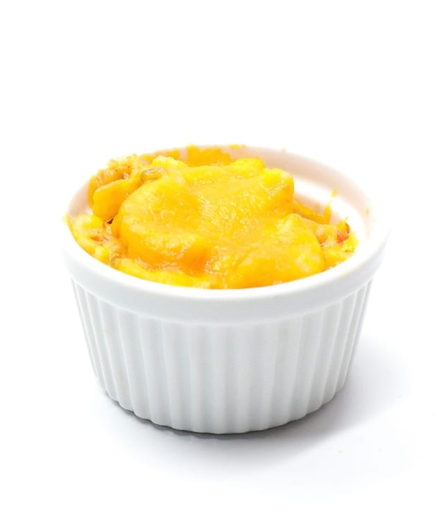 Con Queso Mac N Cheese.