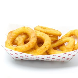 Cajun Spiced Onion Rings [v]